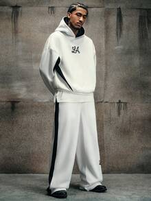 AXEPEAK Men's Contrast Color Patchwork Hoodie And Sweatpants Set - Black and White - View 4