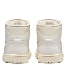 Nike AIR JORDAN 1 MID - Legend Light Brown/Muslin/Sail - View 3