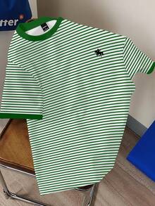 Claim Dot 男女皆宜的经典绿白条纹马图案休闲T恤，时尚印花T恤