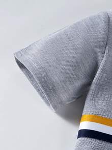 SHEIN 2pcs/Set Young Boy Knight Striped Print Polo Collar Short Sleeve T-Shirt And Pants, Casual Outfit - Multicolor - View 5