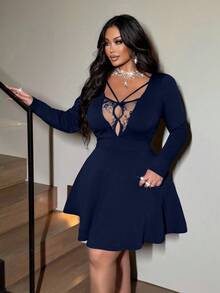 Plus Size Women Solid Color Lace Patchwork Sexy Minimalist Long Sleeve A-Line Dress - Navy Blue - View 4