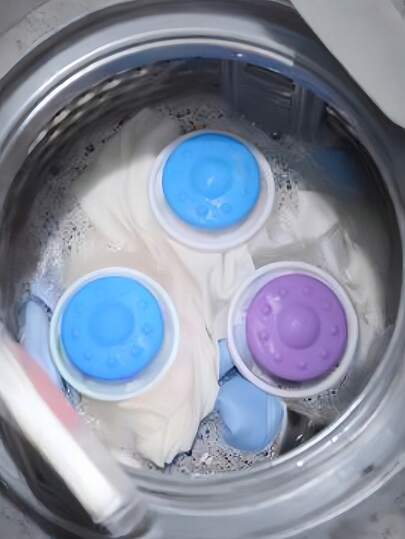 Filtro de pelusa universal para lavadora, malla de red eficaz para eliminar el cabello, el polvo y la pelusa, evita el atascamiento de la bomba de drenaje y protege la tela de la ropa. Accesorio esencial para el mantenimiento de electrodomésticos y una ayuda indispensable para la colada.