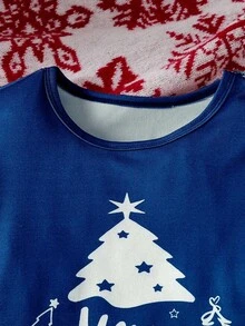 SHEIN 1 Conjunto de pijamas ajustados para niño con motivo navideño, parte superior de manga larga con gráfico de árbol de Navidad y texto "Feliz Navidad", Bottom a juego de unicolor con estampado de árbol de Navidad y copos de nieve, conjunto de ropa de dormir suave y cómoda - Multicolor - Ver 5