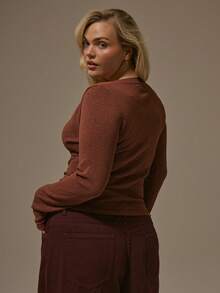 MUSERA Suéter de primavera elegante, lindo y sexy con cuello en V, frente cruzado y manga larga, en estilo pastel de los 90, para aeropuerto, uso diario y oficina - Marrón - Ver 4