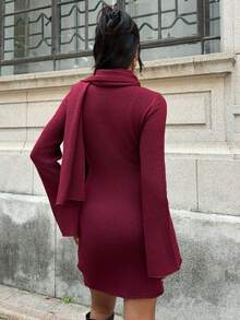 SHEIN EZwear 女士秋冬新款喇叭袖修身毛衣裙（配围巾） - 酒紅色 - 查看 2