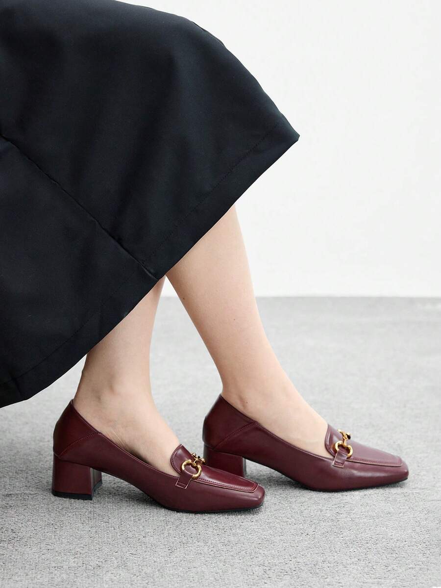 CUCCOO BIZCHIC Women's Classic Black Patent Leather T-Strap Low Heel Pumps For Christmas - Burgundy - View 1