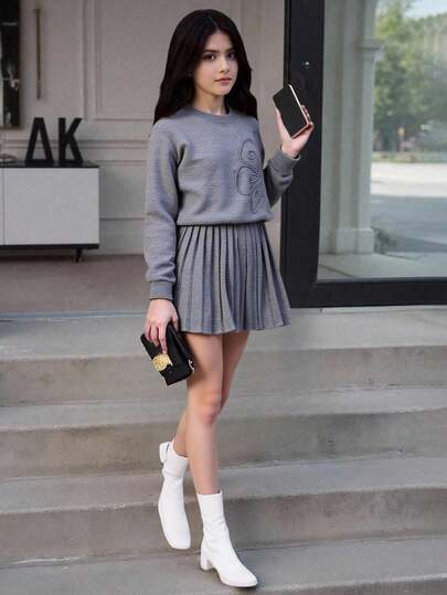 Bộ áo len cổ tròn thêu và chân váy xếp ly cho bé gái tuổi teen, màu xám, mềm mại và thoải mái cho trang phục hàng ngày, ngoài trời, du lịch, nghỉ dưỡng, mặc nhà, mặc nhà và mặc chơi cho trẻ em