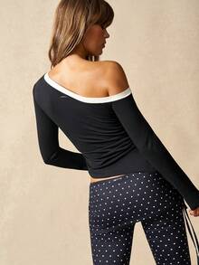 VARSIVA 女士休闲运动斜肩褶饰撞色长袖T恤 - 黑與白 - 查看 7