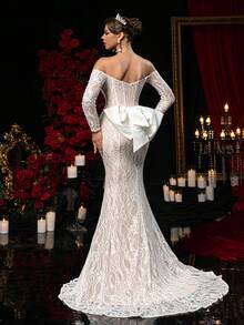 Glamrae Off-Shoulder Long Sleeve Backless Exaggerated Bow Decor Fitted Sexy Dress, Wedding Gown - White - View 3