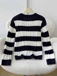SHEIN Tween Girl Striped Sweater Suitable For Casual Wear, Back To School Wear, Home Style, Daily Wear, School Wear, Travel Wear, Sports Wear, Winter Wear, Christmas Wear, New Year Wear, Preppy Style Autumn Winter White And Black Striped Sweater Knit Sweater Cute Sweater Unisex Cable Knit Sweater - Black and White - View 5