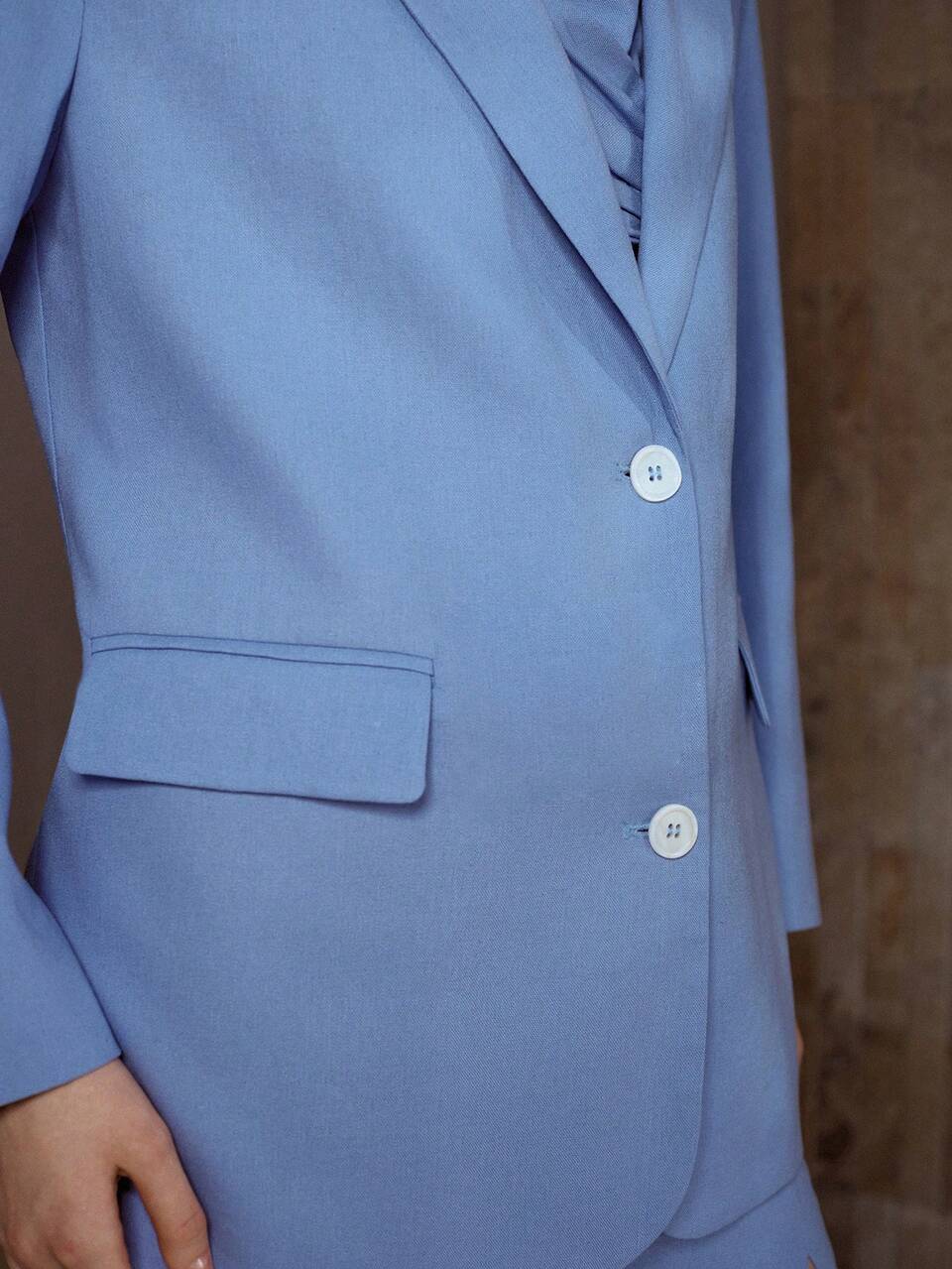 SOLID LAPEL COLLAR SINGLE BREASTED PLACKET BLAZER