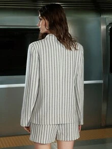 Airlisse 女士复古条纹西装外套短裤套装，秋冬款 - 彩色 - 查看 3