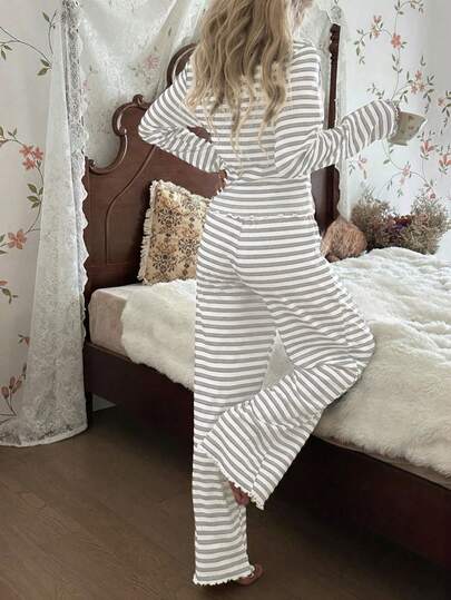 ZzzCrew Kanten Square Collar Button Gestreepte Print Long Sleeve Curve Pyjama Set Fall Clothes view 2