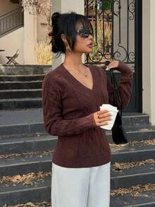 Lunelith SHEIN Lunessa تصميم جديد كنزة صوفية قصيرة بياقة على شكل حرف V مثيرة، باللون الرمادي، بأكمام طويلة مصنوعة من الأقمشة المحبوكة للنساء، للخريف