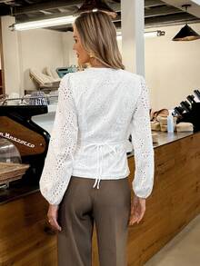 Serisse Women's Casual Vacation Style Solid Color Schiffy Faux Pearl Fitted Blouse, Spring/Autumn,Fall/Winter French-Style New Arrival: Lace-Embroidered White Round-Neck Shirt-A Fashion Essential For Everyday Wear. This Waist-Cinching, Figure-Flattering Shirt Perfectly Complements Casual Outings And Afternoon Tea Dates, Making It A Timeless Staple In Any Fashion-Forward Woman's Wardrobe., White Top,White Shirt,White Blouse;Stylish Women's Blouses,Elegant Blouses For Women; - White - View 2
