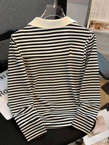 Resyla Women's Casual Loose Fit Long Sleeve T-Shirt With Knight Stripe Print