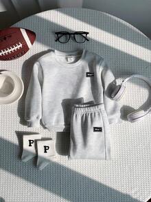 SHEIN 2件套婴儿男女童休闲运动灰色字母印花长袖连帽衫和运动裤套装，秋冬季