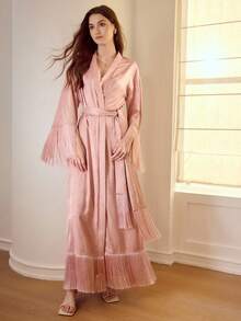 MOTF PREMIUM 提花缎面流苏袖长腰带长袍 - 粉色 - 查看 6
