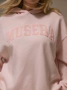 MUSERA 加大码刺绣图案标语连帽衫 秋季可爱舒适节日樱桃漆面情人节休闲 - 粉色 - 查看 2