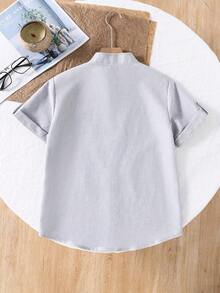 SHEIN 1pc Tween Boys' Stand Collar Gentleman Style Solid Blue Casual Short Sleeve Shirt, Spring/Summer - Light Grey - View 2