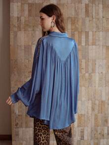 MOTF PREMIUM Áo cánh dơi tay cánh dơi trang trí tua rua đính đá - Màu xanh lam - Xem 3