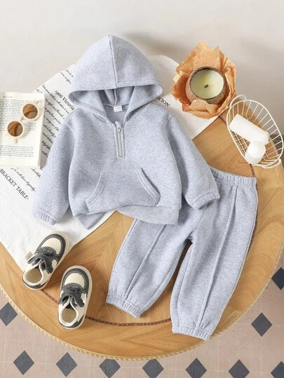 SHEIN 2 件套男婴连帽拉链运动衫和慢跑裤套装，长袖带口袋连帽衫和松紧腰裤，适合日常穿着、度假、上学、秋冬的休闲装