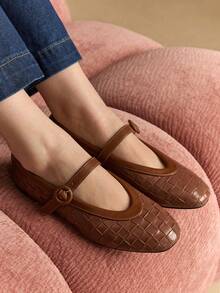 Rosivie أحذية نسائية مسطحة بلون بوردو عصرية