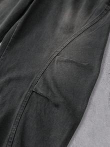 Manfinity Denimwave 男士长款黑色牛仔阔腿裤，带拉链和艺术感十足的红色龙纹装饰，宽松舒适，Y2K风格龙纹印花裤 - 黑色 - 查看 6