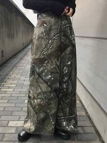 FRIFUL Chân váy ngắn denim in họa tiết graffiti phối màu tương phản, dáng rộng, thời trang nữ. - màu xanh lá - Xem 5