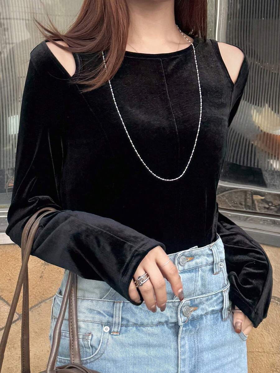 FRIFUL Women's Casual Solid Color Cutout Shoulder T-Shirt - Black - View 1