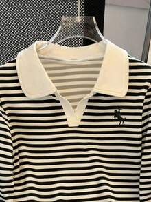 Resyla Women's Casual Loose Fit Long Sleeve T-Shirt With Knight Stripe Print