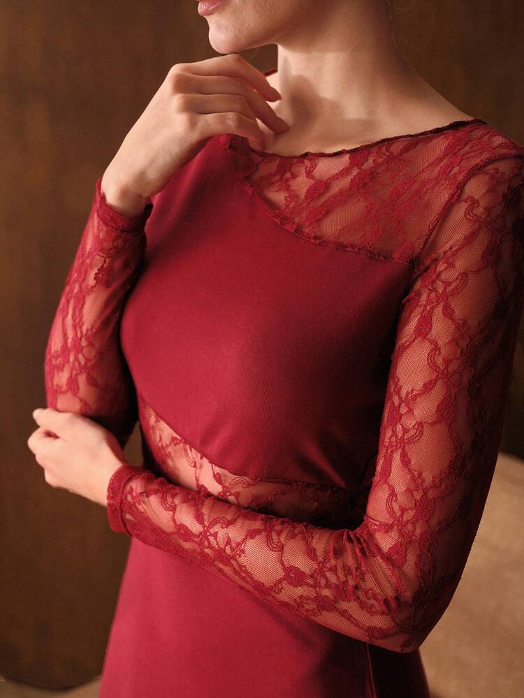 CONTRAST LACE ROUND NECK DRESS