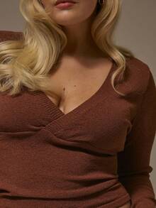 MUSERA Suéter de primavera elegante, lindo y sexy con cuello en V, frente cruzado y manga larga, en estilo pastel de los 90, para aeropuerto, uso diario y oficina - Marrón - Ver 2