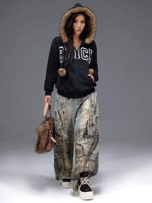 Bloopia Sudadera con capucha y cremallera con bordado de letras para mujer