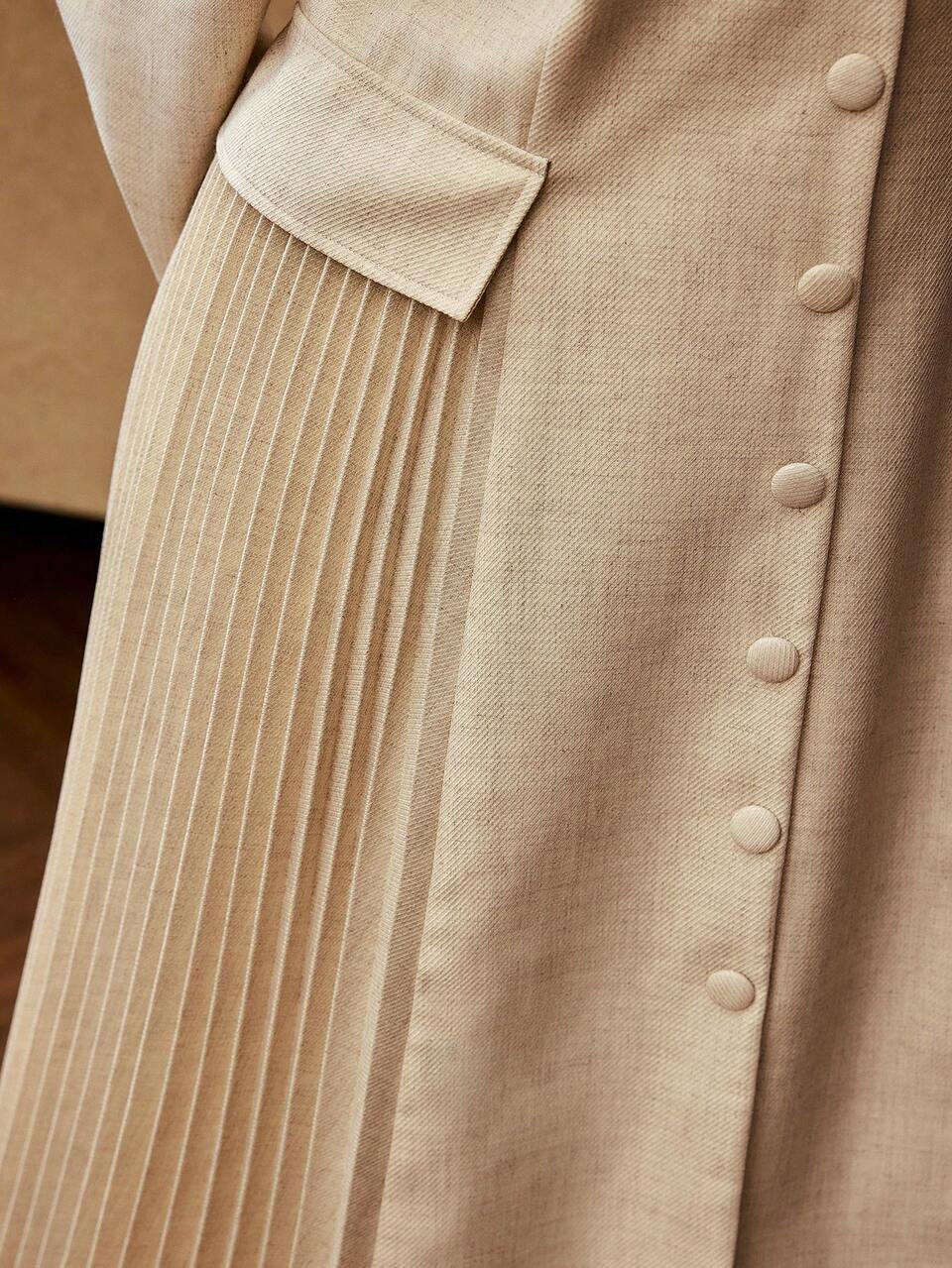 PLUS LAPEL COLLAR LONG SLEEVE CONTRAST PLEATED DRESS