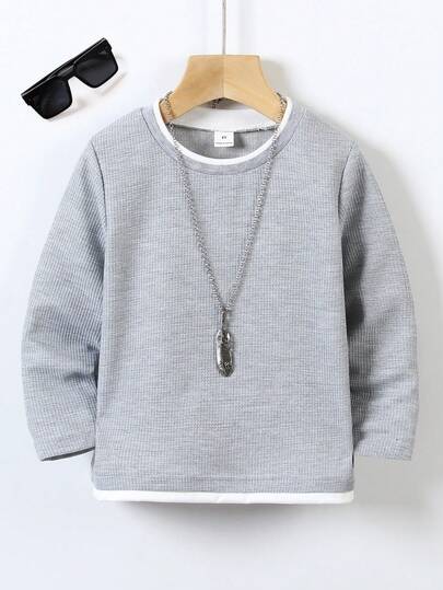 SHEIN 男童撞色T恤，舒适休闲时尚，百搭街头运动户外派对返校季