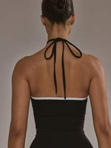 Musera Sport Musera Sport Contrast Piping Cut Out Sports Bra Active Cinched Stretch Padel Autumn Fall Winter Activewear Sport Gym Workout Ski Fitness Off Piste