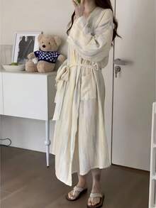 1件女士睡袍 - 简约欧式长袖睡衣家居服，轻薄面料，纯色，春秋夏季居家浴袍，尺码齐全，从小码到大码均有，适合婚礼、派对、水疗浴室装饰等场合。 - 條紋幾何 - 查看 6