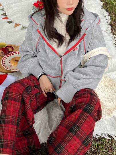 FRIFUL 女士连帽装饰缝线宽松短款休闲甜美圣诞风格卫衣