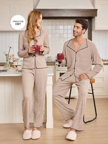 CoupledUp 男士休闲宽松磨毛V领长袖睡衣套装，秋冬款 - 卡其色 - 查看 3