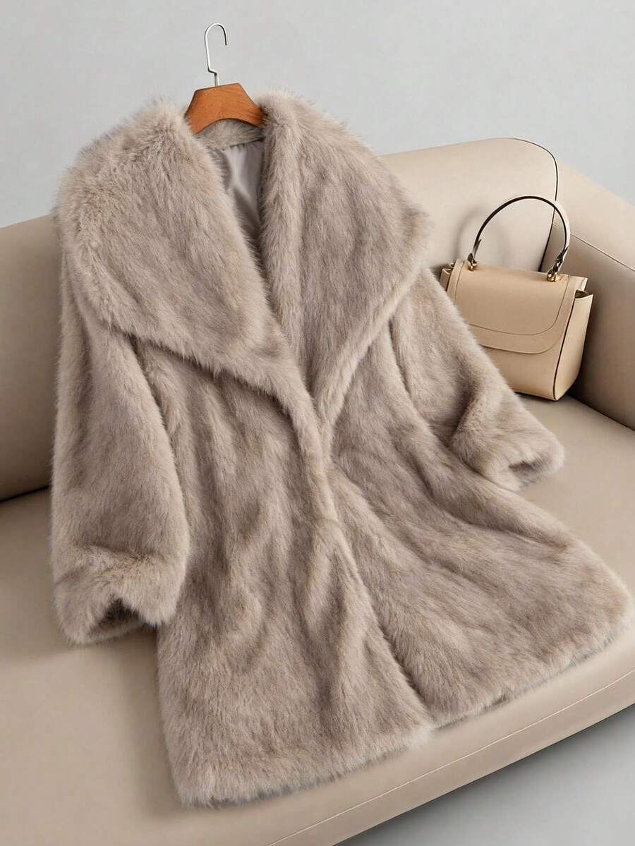 SHEIN Clasi Damen Mantel in Zweifarbig-Optik aus langem Kunstfell, minimalistisch & modisch in Große Größen - Hellgrau - Übersicht 1