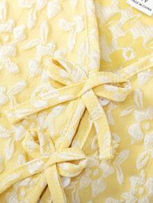 Sweetra 2 件女童（小号）黄色纹理面料背心和短裤套装，时尚设计，独特的夏季女童装 - 黃色 - 查看 4