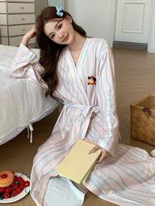 DAZY Women's Long Puppy Wave Pattern Bathrobe - Beige - View 5