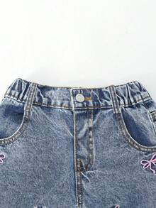 SHEIN Explorewe Young Girls Jeans, New Arrival, Medium Blue Denim, Casual Cute Style, Butterfly Embroidery + Distressed Detailing, Cute And Fashionable, Straight Leg, Comfortable Cotton Denim, Suitable For Daily Outings, School, Commute, Home, Parties, Autumn New Product - Medium Wash - View 5