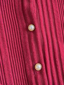 SHEIN 2pcs Young Girls Elegant School Style Christmas Red Striped Collared Cardigan And Mini Skirt Set,Perfect For Autumn,7th Birthday,Parties,Daily Wear - Red - View 5