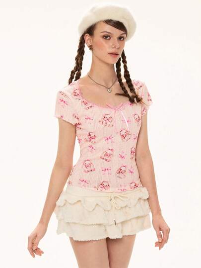 Kawaii T-shirt ajusté pour femmes avec imprimé lapin, nœud en ruban de dentelle et texture en tissu mignon et féminin, avec contraste de couleurs