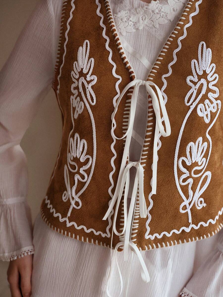 MOTF PREMIUM WOMEN'S RETRO EMBROIDERED SLEEVELESS VEST - Brown - View 2