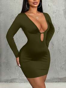 Zolique 女士时尚性感低领修身迷你连衣裙 - 墨綠色 - 查看 4