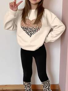 SHEIN 奶油米色女童装，秋日气息，渐变色闪光豹纹心形图案，女童休闲厚款柔软圆领长袖运动衫和紧身裤套装，适合秋冬季，秋季服装，轻松舒适，儿童秋季多层穿搭，时尚童装，休闲装，儿童心形图案服装，返校季，秋季服装，返校节，适合外出，街头风格，居家，派对 - 彩色 - 查看 5