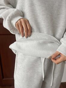 DAZY 冬季休闲字母印花抓绒宽松卫衣裤家居服套装，秋冬服装，舒适保暖。